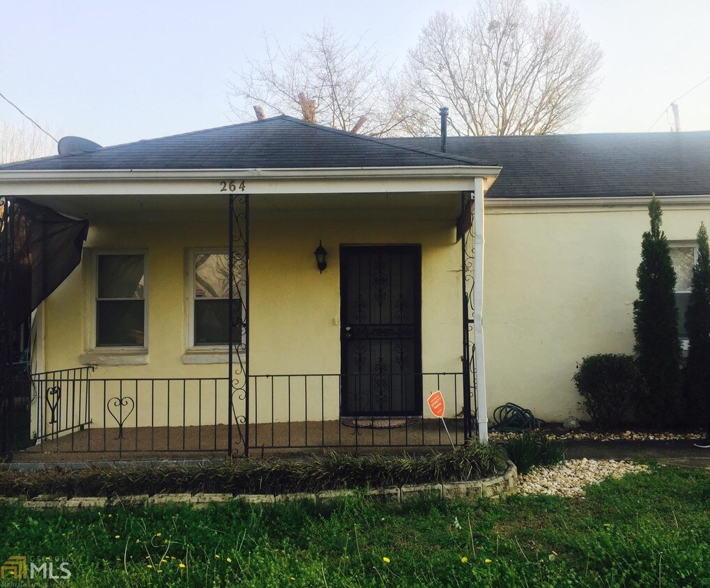 Primary Photo - 264 Taft St SW