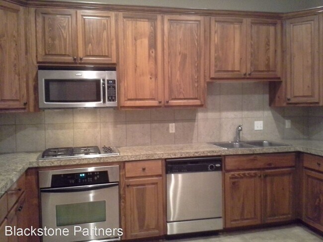 Foto del edificio - 2 br, 2 bath House - 5908 Stumberg Ln Blg6...