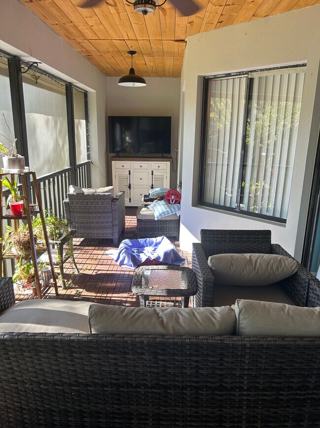 Foto del edificio - 3016 Landmark Blvd