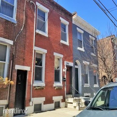 Primary Photo - 3 br, 1.5 bath House - 1240 E Susquehanna Ave