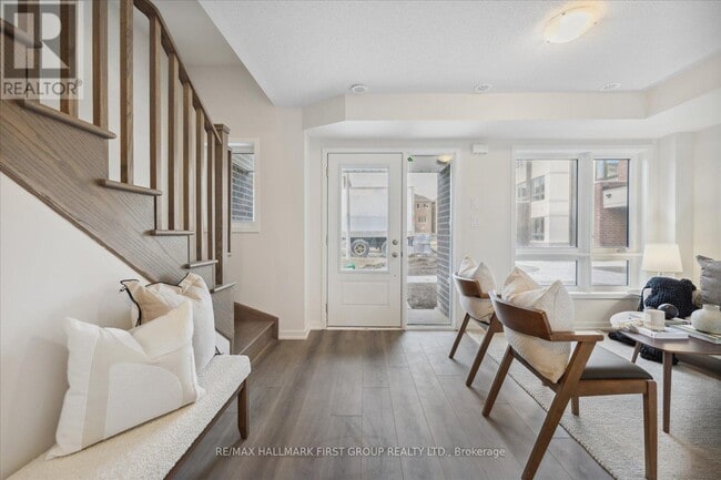 Building Photo - 1425 Bradenton Path