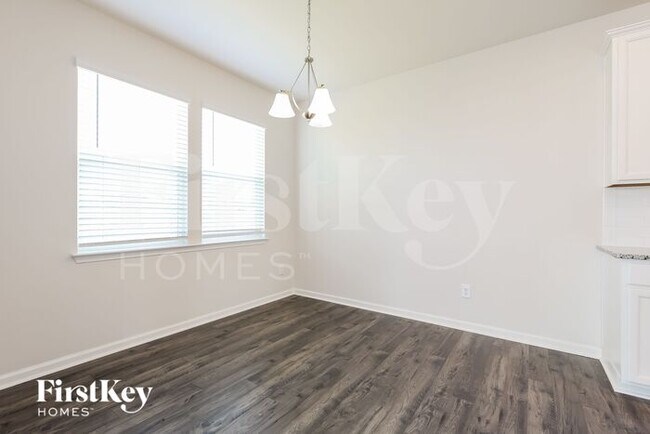 Foto del edificio - 610 Goldburn Wy