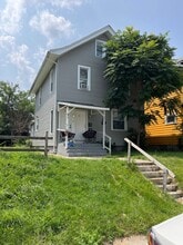 Building Photo - 51 S Ogden Ave