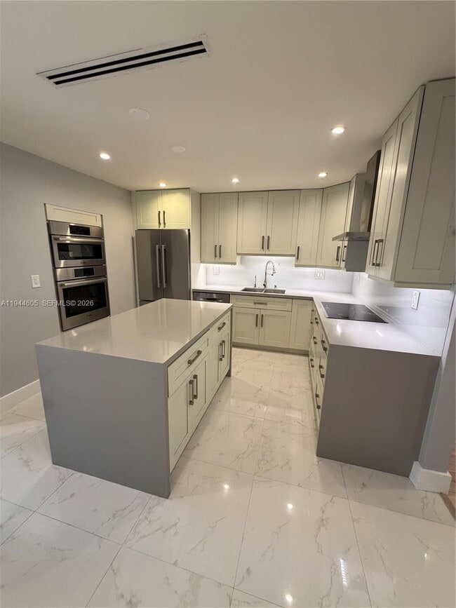 Building Photo - 10330 SW 51st St