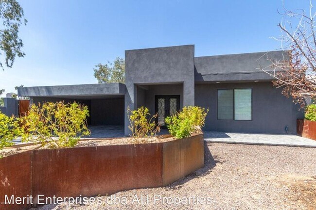 Building Photo - 4 br, 3 bath House - 3814 N 9TH ST