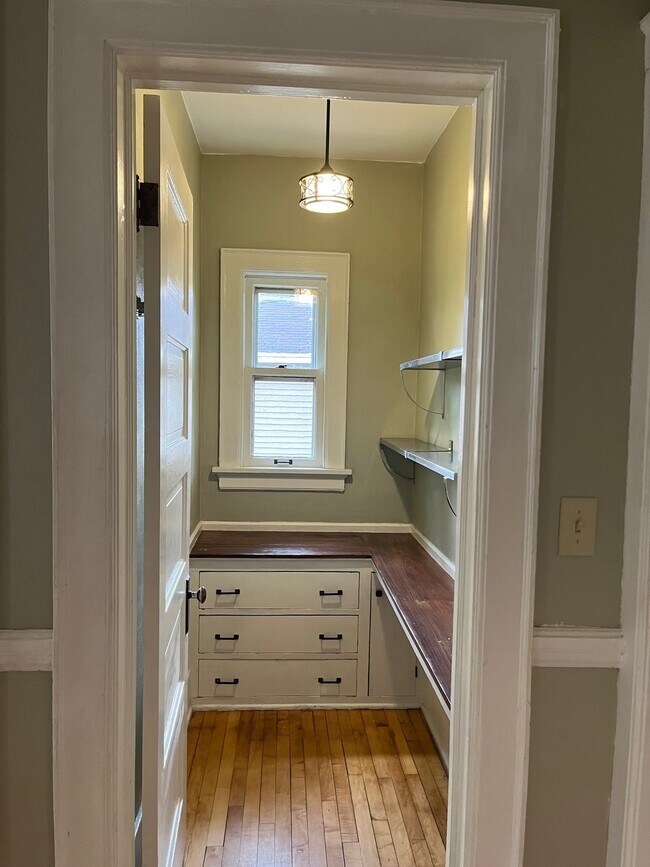 Foto del edificio - 2649 N Humboldt Blvd