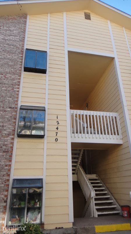 Building Photo - 12470 E Cornell Ave