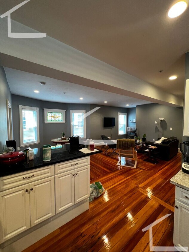 386 Harvard St, Cambridge, MA 02138 House Rental in Cambridge, MA