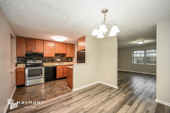 Foto del edificio - 1663 W Kemper Rd