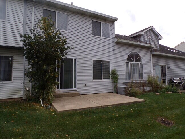 Foto del edificio - 13 Redbud Ct