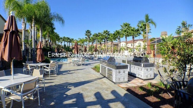 Foto del edificio - Beautiful Luxury Home at "The Villages" Pr...