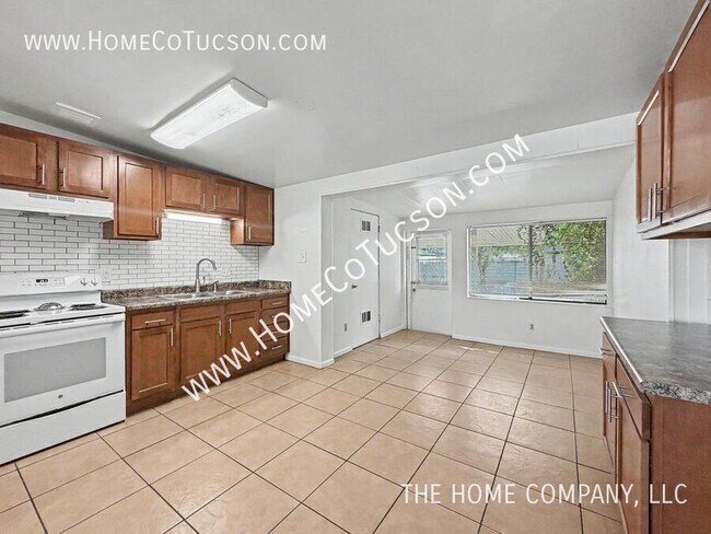 Foto del edificio - 4938 S Highland Dr