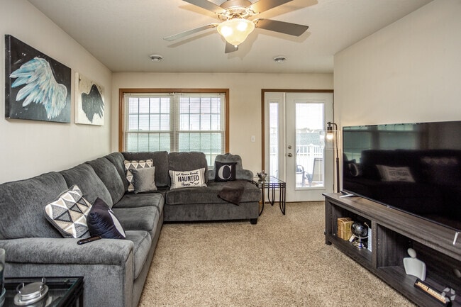 Tiverton Court Apartments 3821 Tiverton Ct Ames IA 50010 Tiverton Court Apartments 3821 Tiverton Ct Ames IA 50010