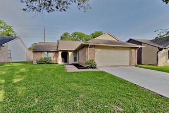 Building Photo - 635 Stonewall Dr