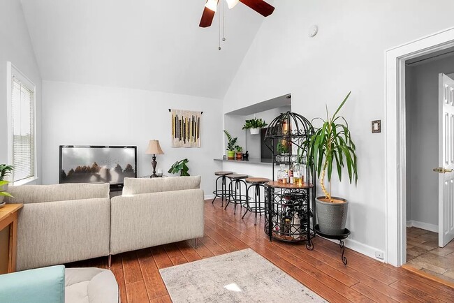 Foto del edificio - 248 Spruce St