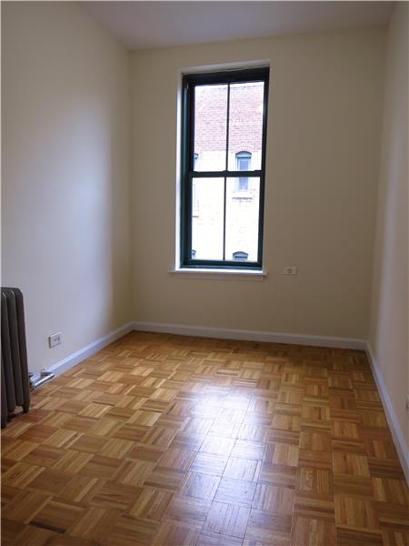 Foto del edificio - 530 E 78th St