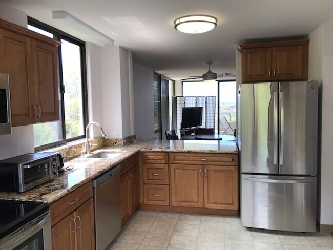 Foto del edificio - $3,400, Plaza HI Kai Condo, Furnished 2-Be...
