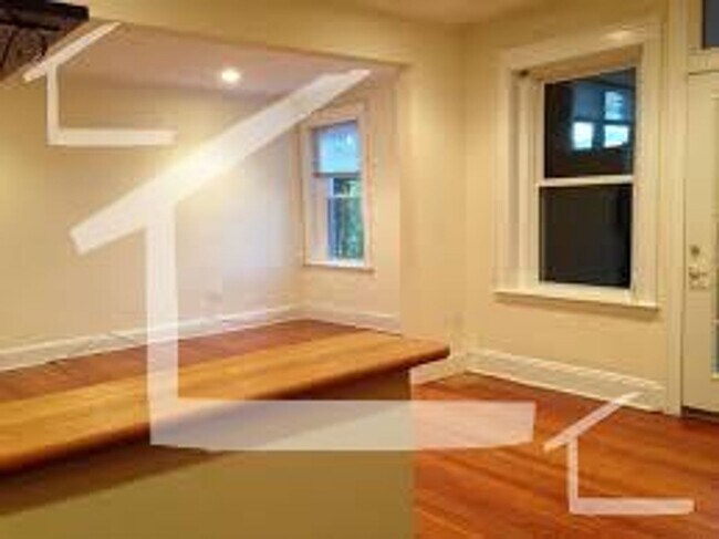 Building Photo - 185 Winthrop Rd