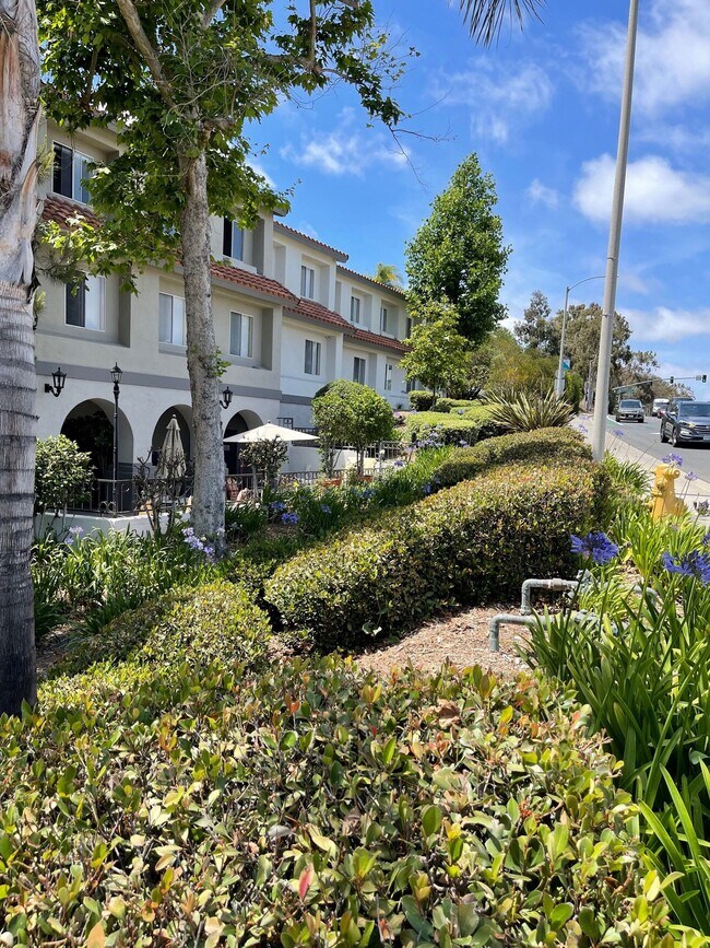 Azure Point at Encinitas Apartments 480 S El Camino Real Encinitas