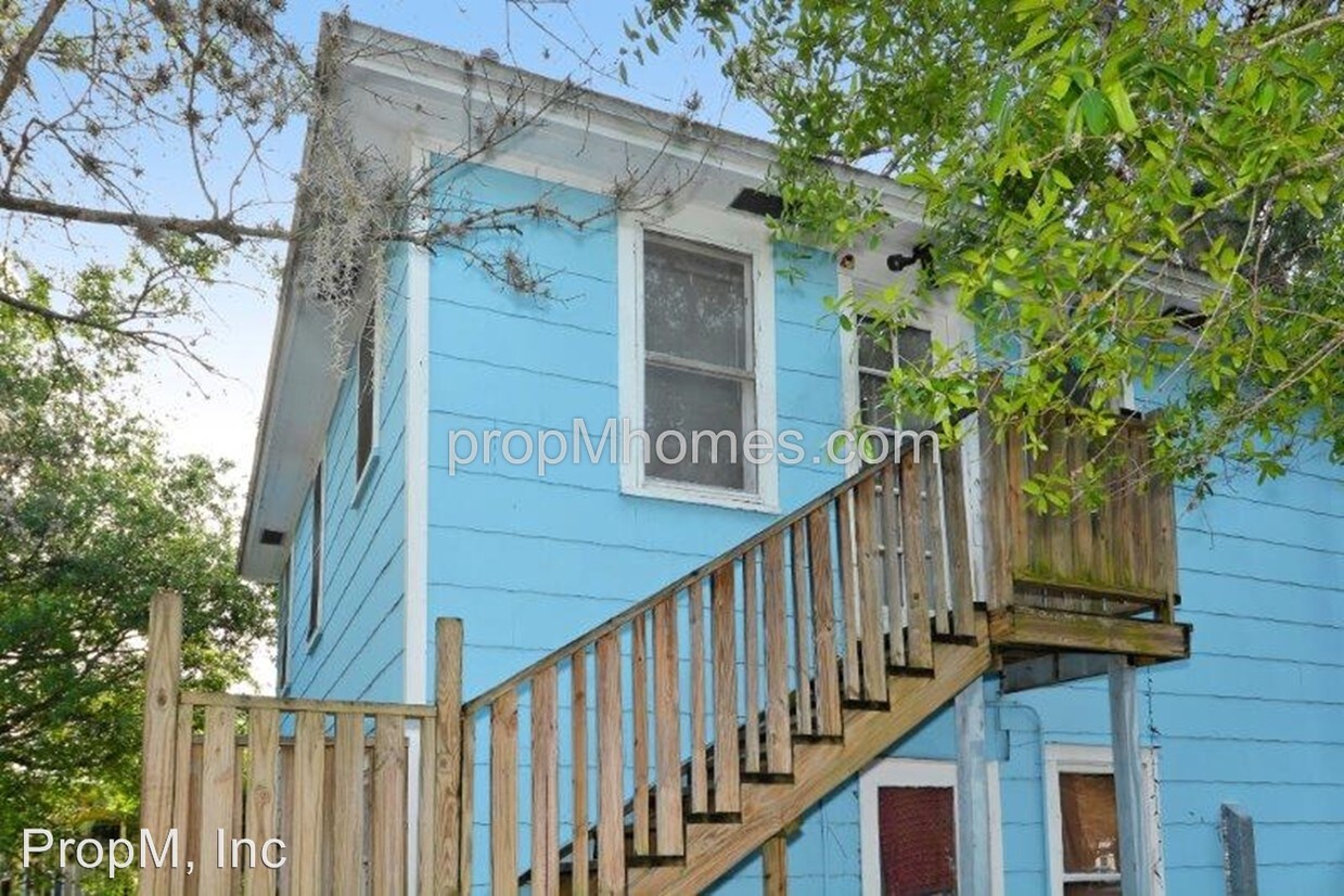 1764 Morrill St, Sarasota, FL 34236 House for Rent in Sarasota, FL