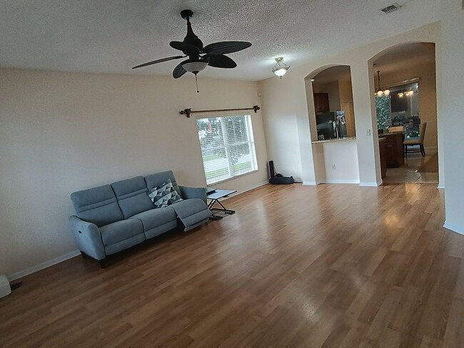 Foto del edificio - 4104 Pacifica Dr