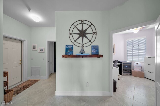 Foto del edificio - 13225 Silver Thorn Loop