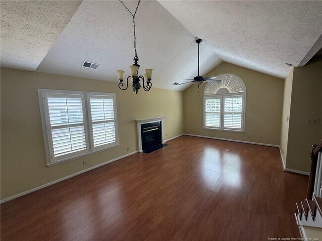 Building Photo - 1813 Stetson Ln