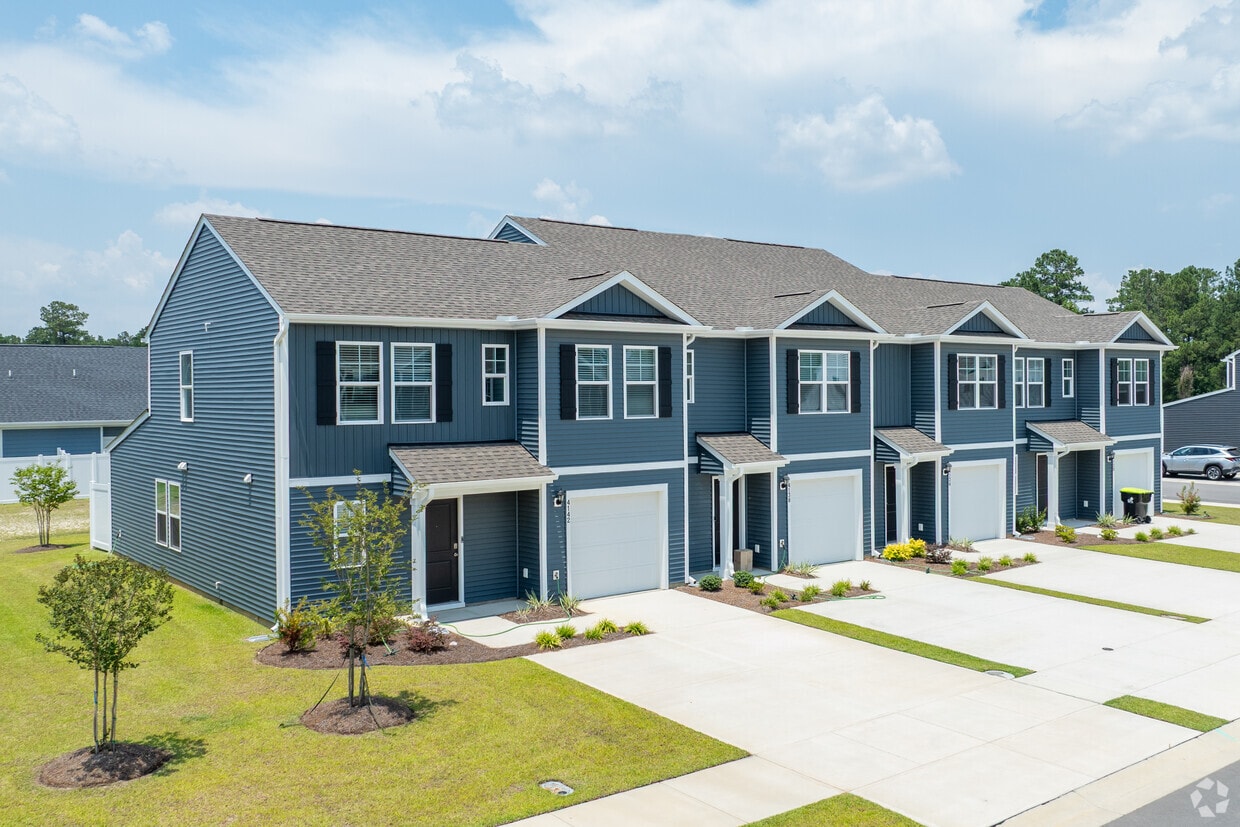 Primary Photo - Arboretum at Brunswick Village