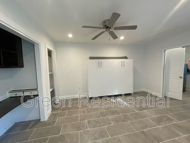 Foto del edificio - 7410 Ilex St