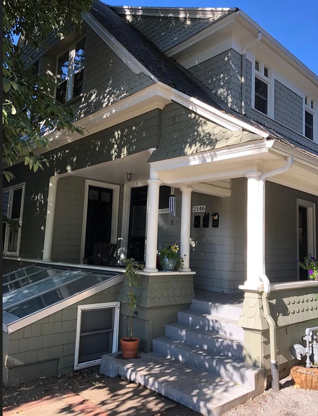 Building Photo - TOW2146