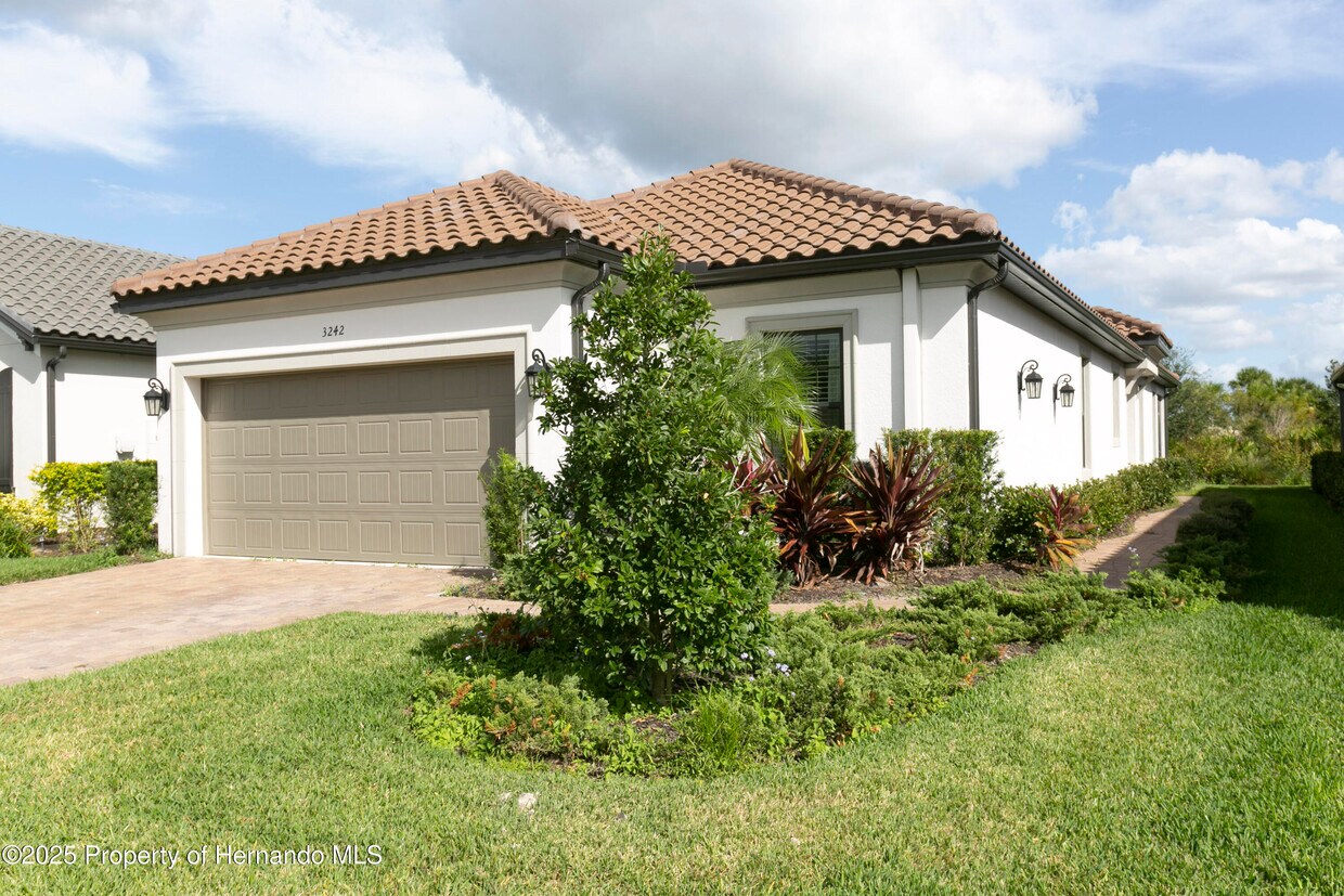 Foto principal - 3242 Francoa Dr