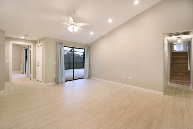 Foto del edificio - 9623 Boca Gardens Pkwy