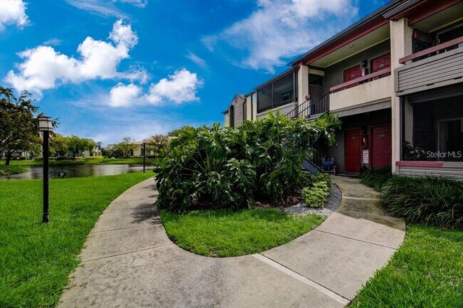 Building Photo - 10263 Gandy Blvd N