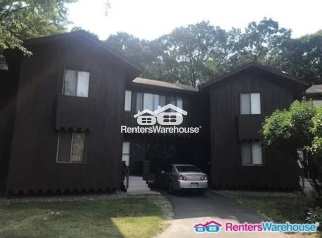 Building Photo - 1514 N Timber Ridge