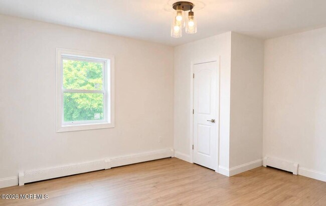 Foto del edificio - 248 1st St