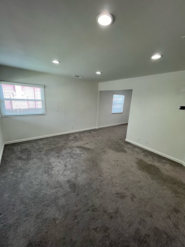 Foto del edificio - 2545 Fourth St