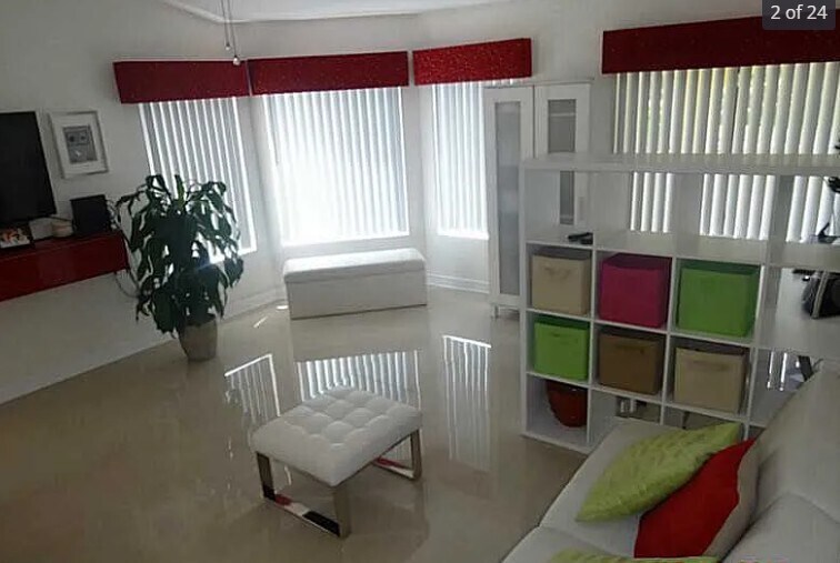 Photo - 2627 NW 33rd St (Oakland Park, FL)