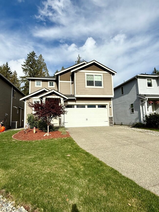 Building Photo - 10347 White Deer Pl