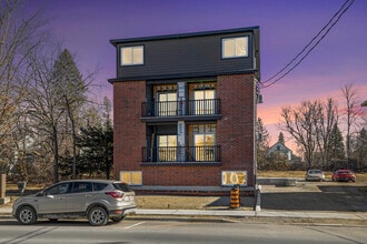 Building Photo - 131 Gore St E