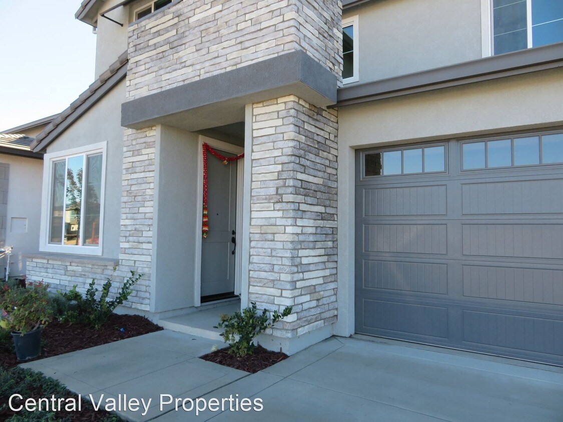 Primary Photo - 1 br, 1 bath House - 3140 Tacoma Drive - C...