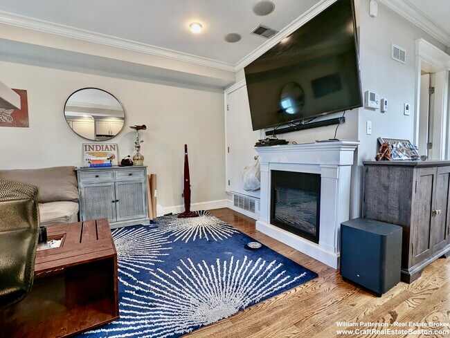 Foto del edificio - 504 E 8th St