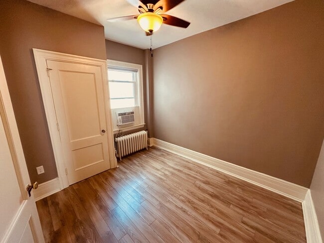 Building Photo - 7 W Philadelphia St