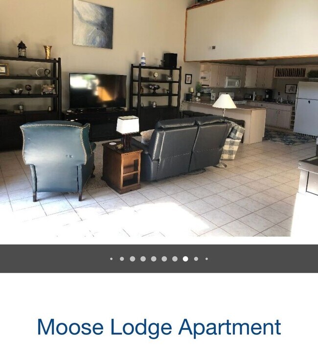 Building Photo - Charming Studio in Fairview Heights