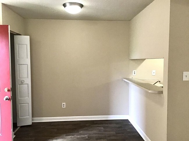 Building Photo - 4523 Judith Lane Unit 2