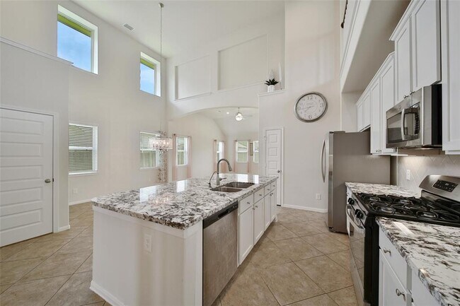 Building Photo - 18616 Birch Orch Ct