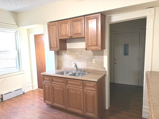 Foto del edificio - 1723 Emerson St