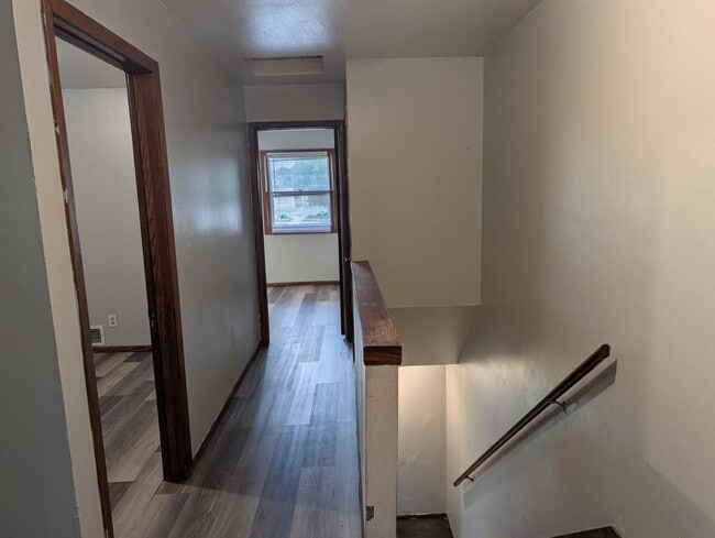 Foto del edificio - 9402 W Silver Spring Dr