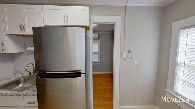 Building Photo - 512.5 S Boylan Ave