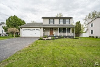 Building Photo - 467 Barben Ave