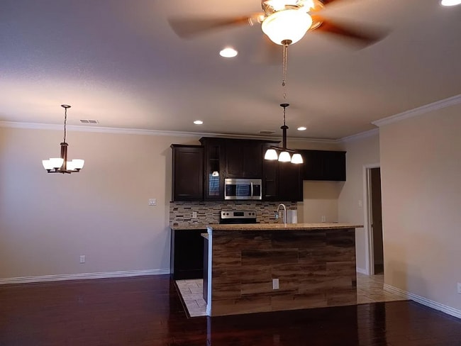 Foto del edificio - 326 Austin Ave